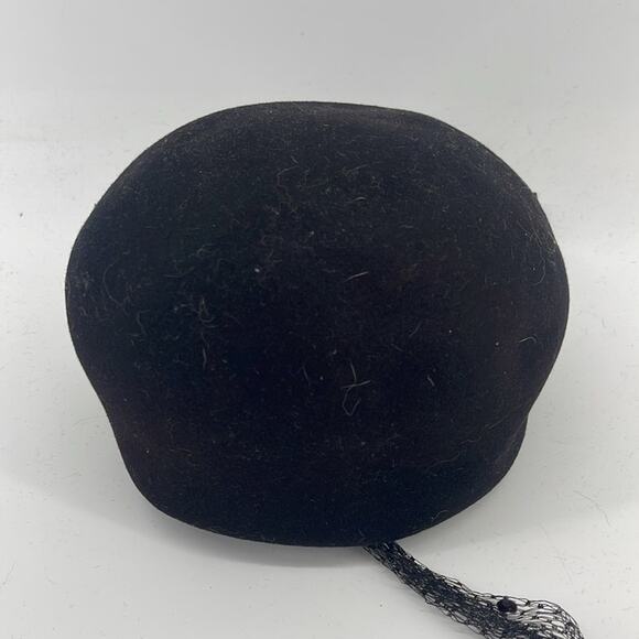 Vintage veiled cloche wool bow hat - Picture 5 of 7